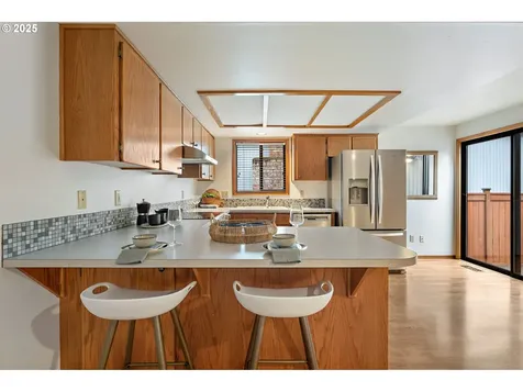 8927 SW 50th Avenue Portland OR 97219