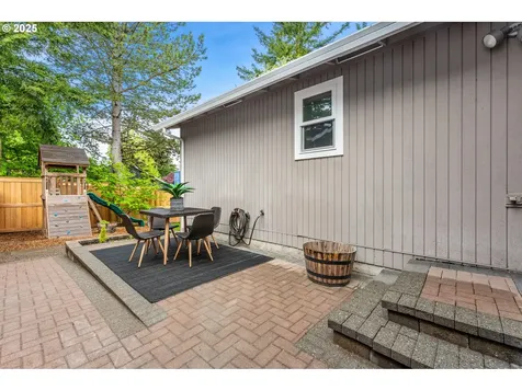 8927 SW 50th Avenue Portland OR 97219