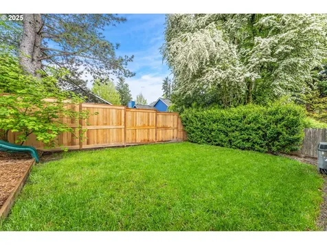 8927 SW 50th Avenue Portland OR 97219