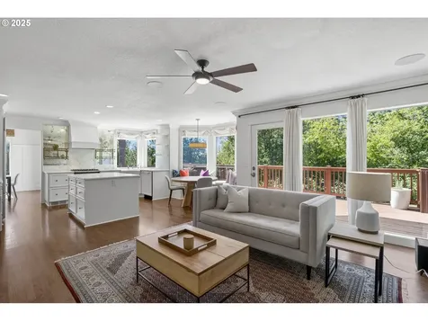 2541 NW Pinnacle Drive Portland OR 97229