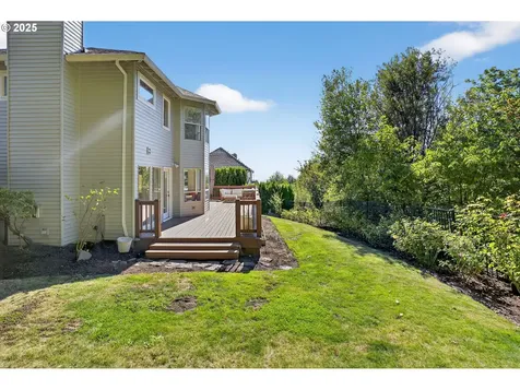 2541 NW Pinnacle Drive Portland OR 97229