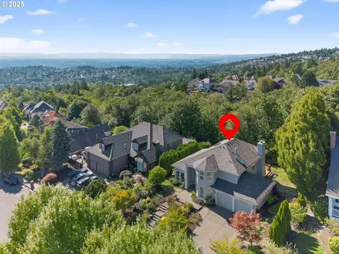 2541 NW Pinnacle Drive Portland OR 97229