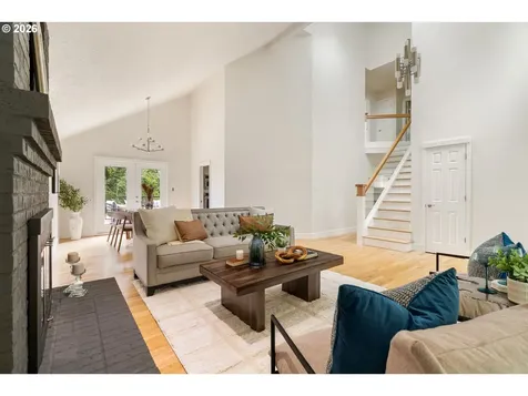 17 Grouse Terrace Lake Oswego OR 97035
