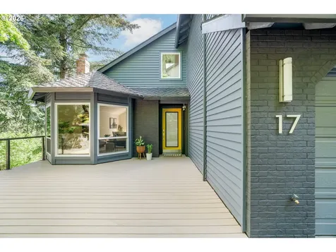 17 Grouse Terrace Lake Oswego OR 97035