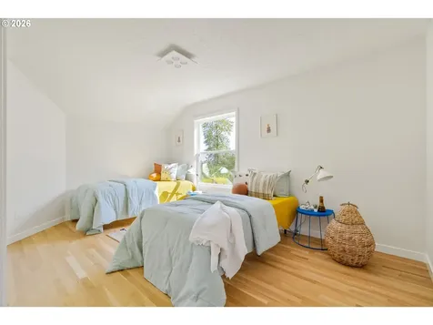17 Grouse Terrace Lake Oswego OR 97035