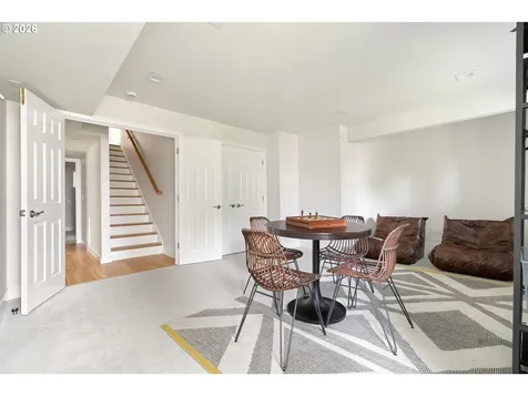 17 Grouse Terrace Lake Oswego OR 97035