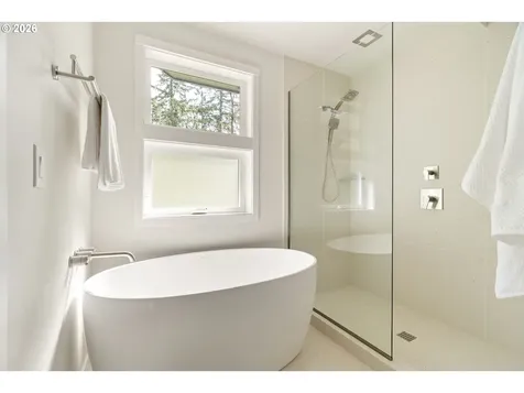 17 Grouse Terrace Lake Oswego OR 97035