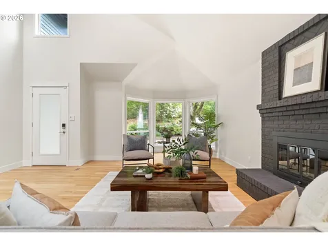 17 Grouse Terrace Lake Oswego OR 97035