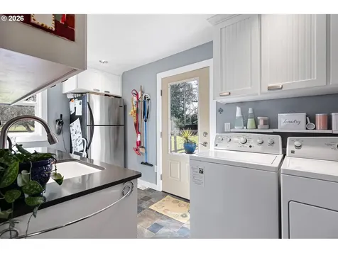 78659 Sears Road Cottage Grove OR 97424
