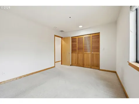 910 NW Naito Parkway NW Portland OR 97209