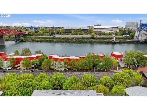 910 NW Naito Parkway NW Portland OR 97209