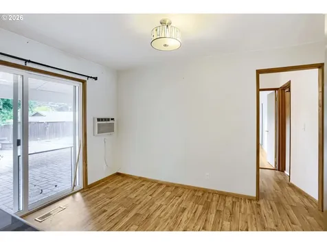 457 NW Yonia Court Hillsboro OR 97124