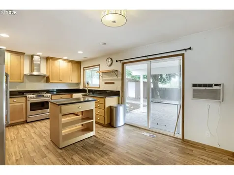 457 NW Yonia Court Hillsboro OR 97124