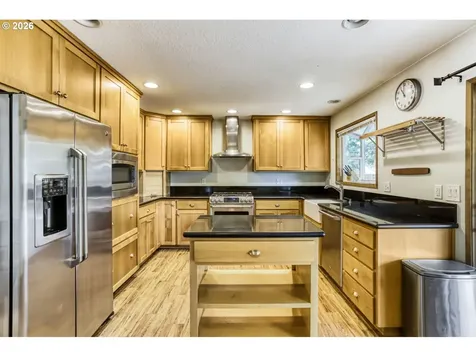 457 NW Yonia Court Hillsboro OR 97124
