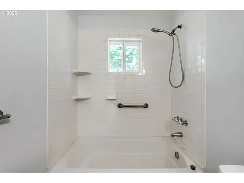457 NW Yonia Court Hillsboro OR 97124