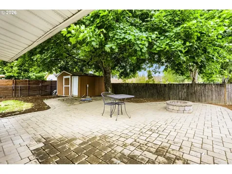 457 NW Yonia Court Hillsboro OR 97124