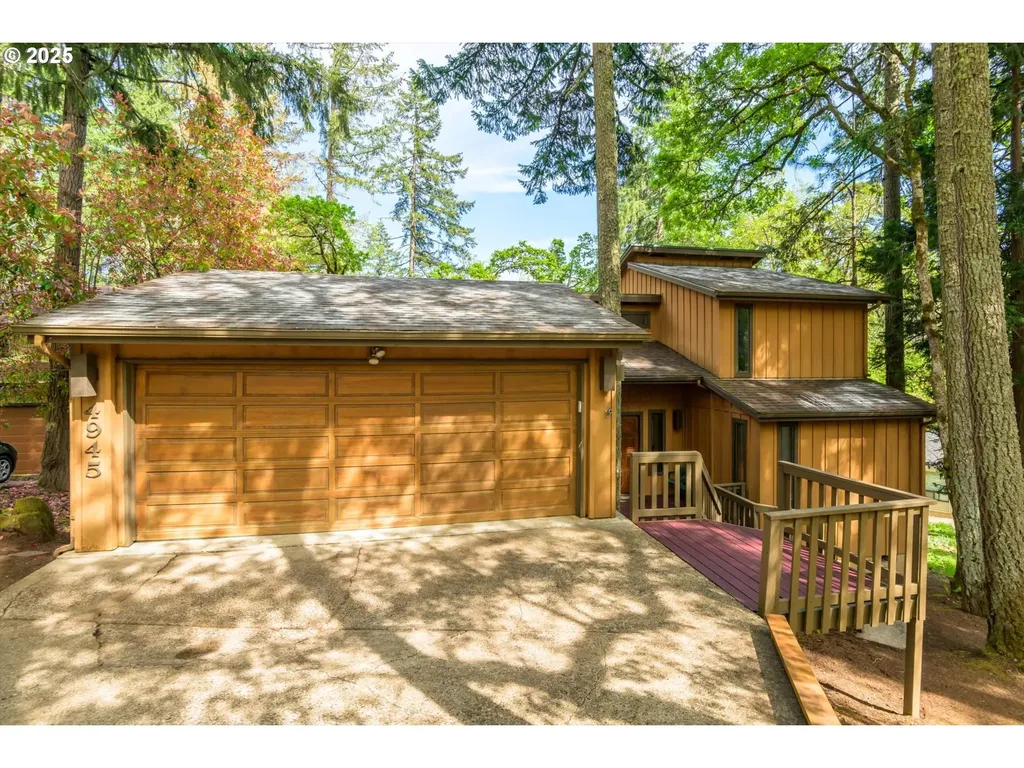 4945 Fox Hollow Road Eugene OR 97405