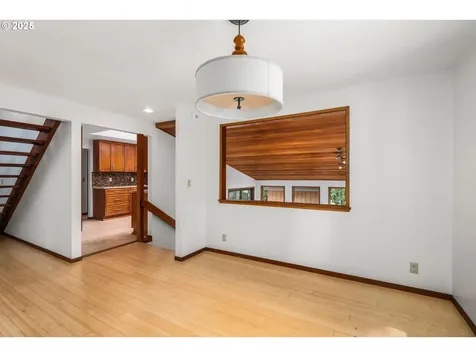 4945 Fox Hollow Road Eugene OR 97405