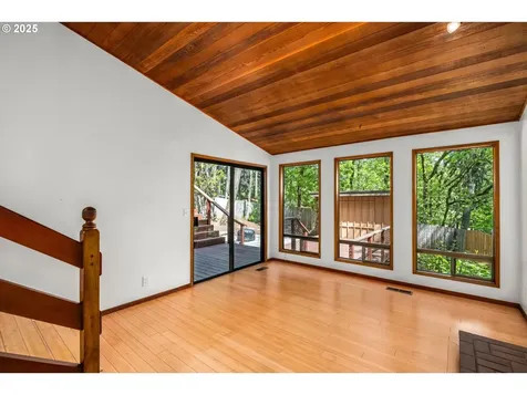 4945 Fox Hollow Road Eugene OR 97405
