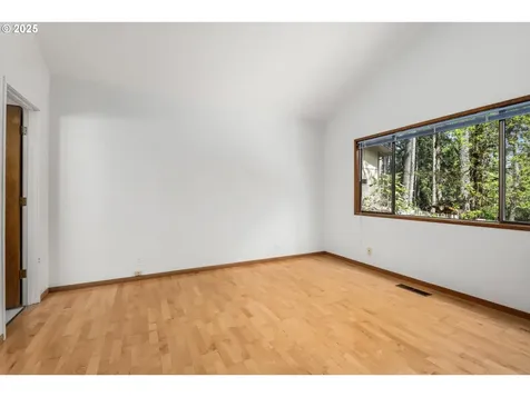 4945 Fox Hollow Road Eugene OR 97405