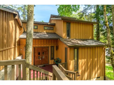 4945 Fox Hollow Road Eugene OR 97405
