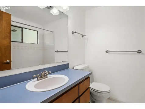 4945 Fox Hollow Road Eugene OR 97405