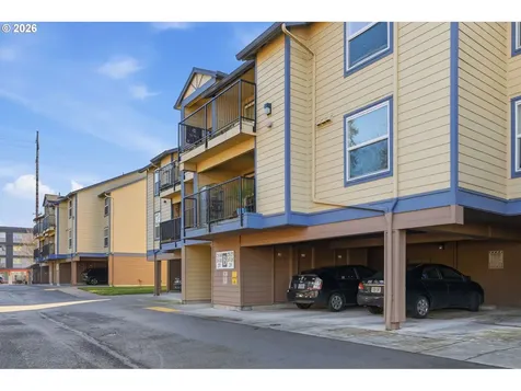 273 SE 162nd Avenue Portland OR 97233