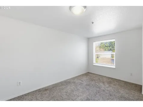 273 SE 162nd Avenue Portland OR 97233