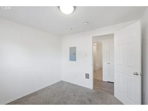 273 SE 162nd Avenue Portland OR 97233