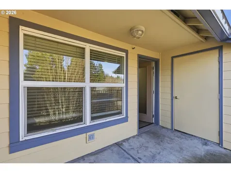 273 SE 162nd Avenue Portland OR 97233