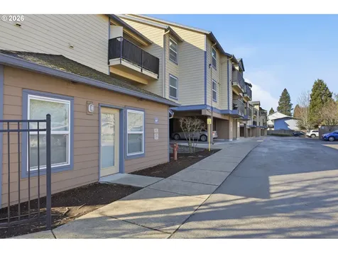 273 SE 162nd Avenue Portland OR 97233