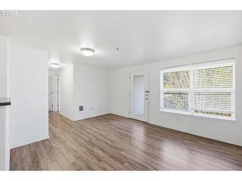 273 SE 162nd Avenue Portland OR 97233