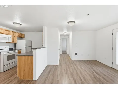 273 SE 162nd Avenue Portland OR 97233