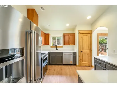 3307 NE Grandhaven Drive Mcminnville OR 97128
