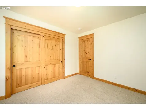 3307 NE Grandhaven Drive Mcminnville OR 97128
