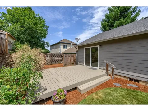 3307 NE Grandhaven Drive Mcminnville OR 97128
