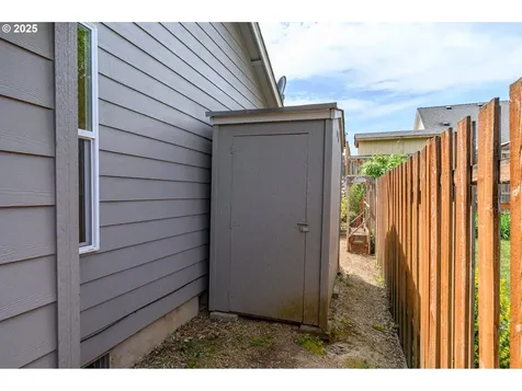 3307 NE Grandhaven Drive Mcminnville OR 97128