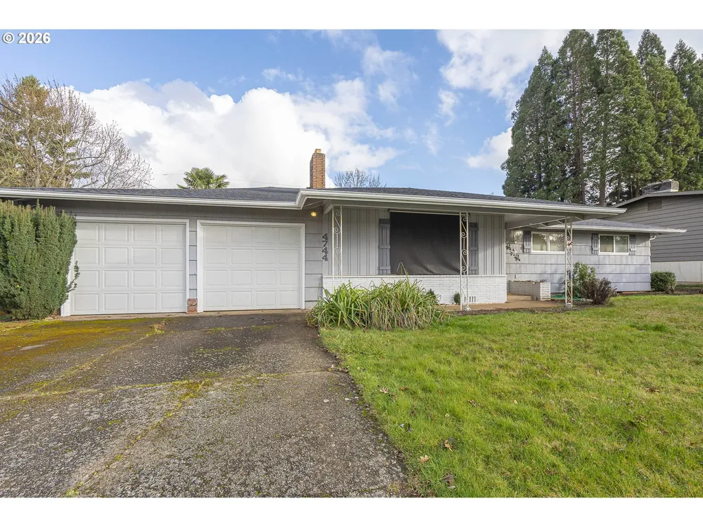 4744 Nina Avenue SE Salem OR 97302