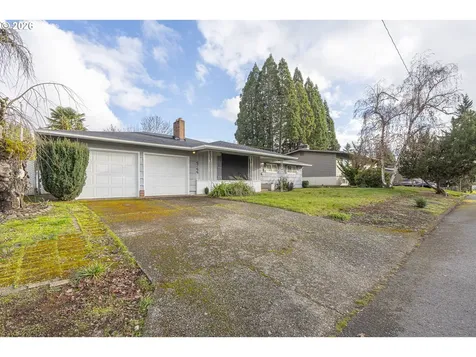 4744 Nina Avenue SE Salem OR 97302