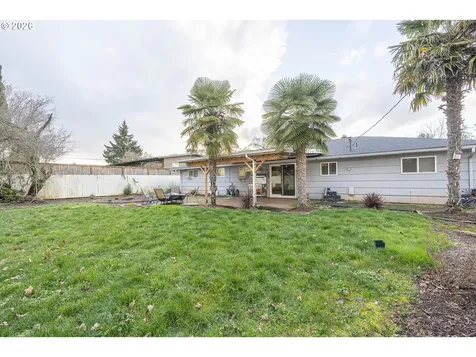 4744 Nina Avenue SE Salem OR 97302