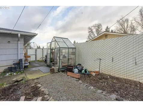 4744 Nina Avenue SE Salem OR 97302