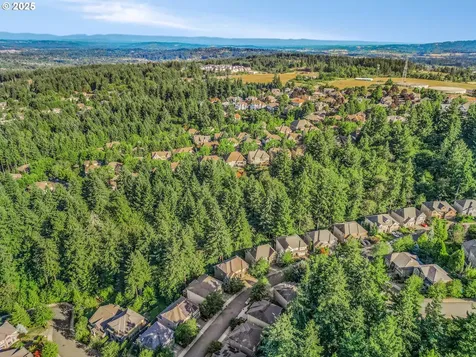 18270 SW Santoro Drive Beaverton OR 97007