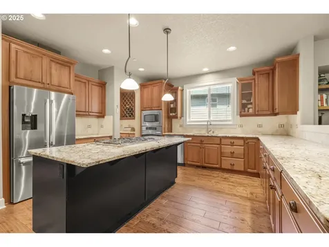 18270 SW Santoro Drive Beaverton OR 97007