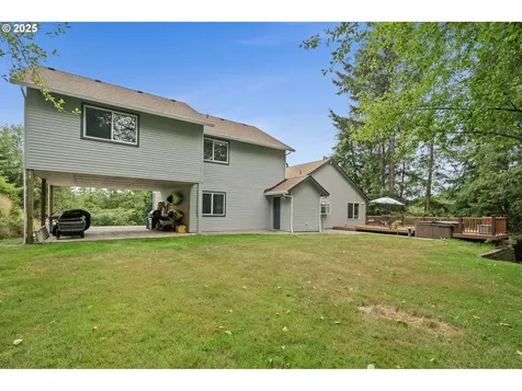 3850 Westwood Drive Tillamook OR 97141