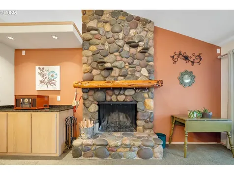 3850 Westwood Drive Tillamook OR 97141