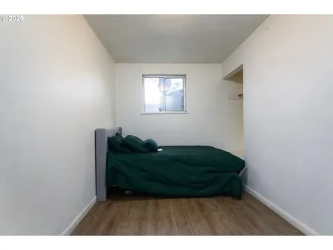 1704 10th Avenue Longview WA 98632