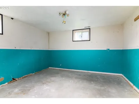 1704 10th Avenue Longview WA 98632