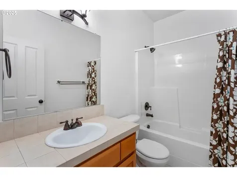 6501 NE 74th Court Vancouver WA 98662