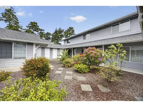 1150 Hemlock Street Florence OR 97439