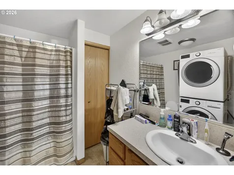 1150 Hemlock Street Florence OR 97439
